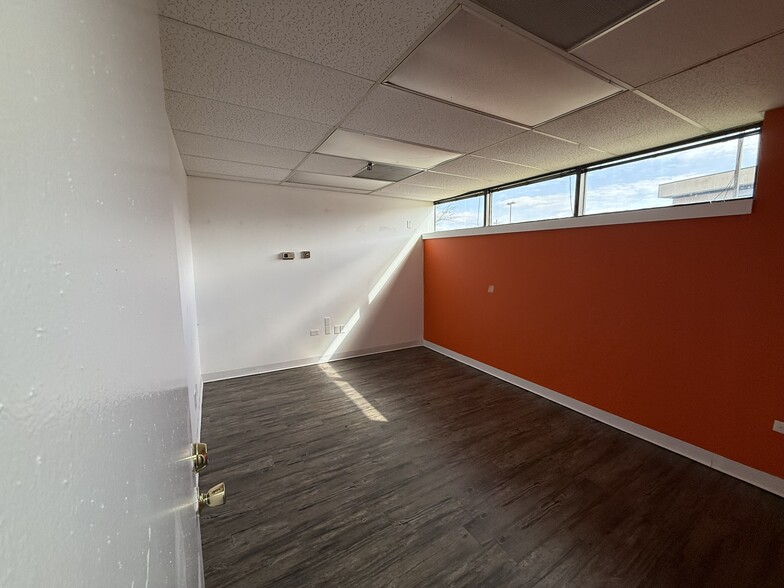 More Photos Of 1330 Parkway Ave, Ewing Medical For Sale