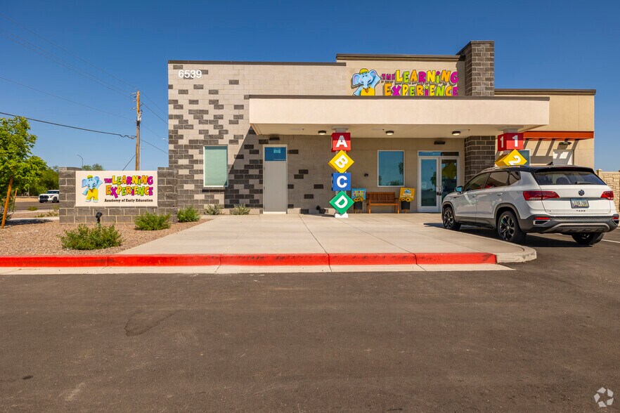 Primary Photo Of Learning Experience, Mesa Daycare Center For Sale