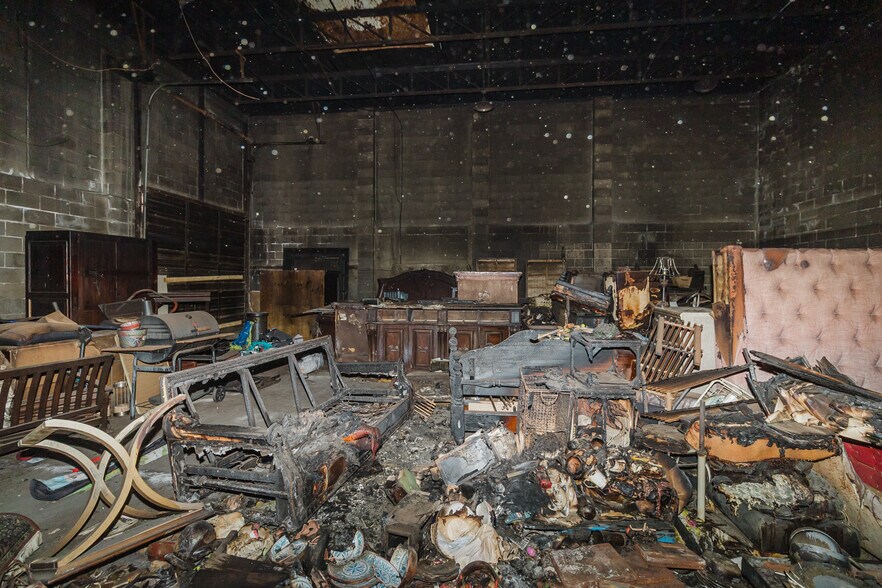 More Photos Of 470 N Seneca St, Wichita Warehouse For Sale