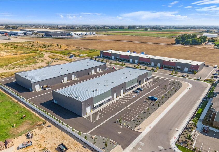 Primary Photo Of 9778 Cherry Ln, Nampa Unknown For Lease