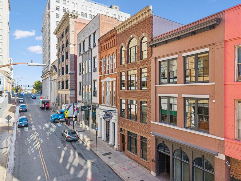 More Photos Of 214 3rd Ave N, Nashville Apartments For Sale