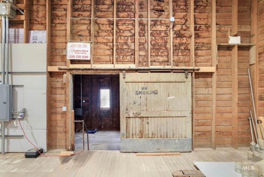 More Photos Of 276 Highway 30, Hansen Industrial For Lease