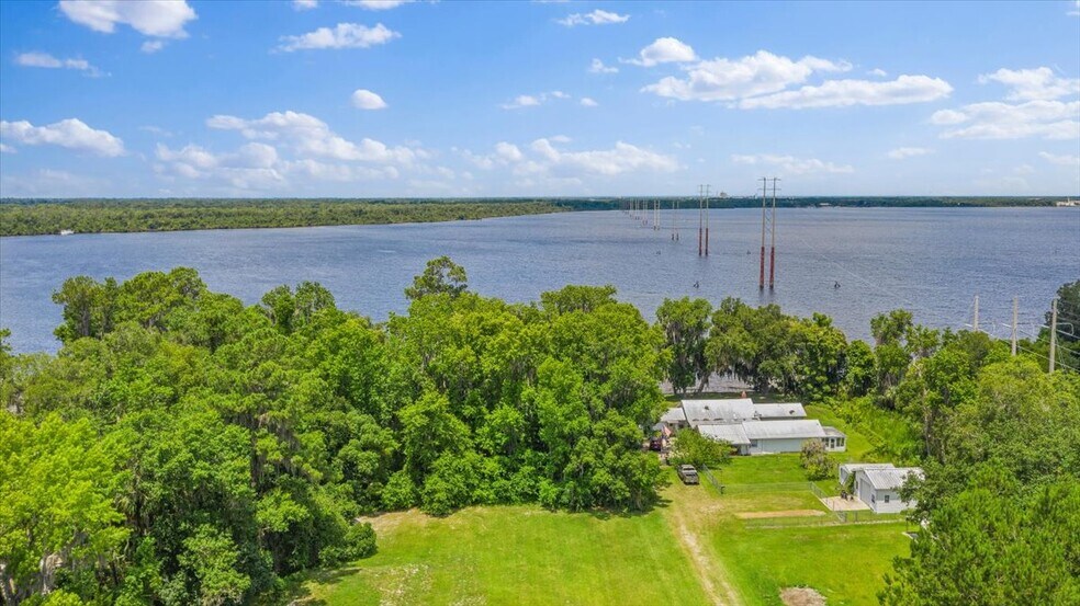 More Photos Of 233 E River Rd, East Palatka Land For Sale