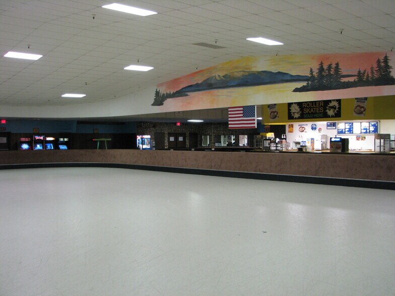 More Photos Of 8100 Homer Dr, Anchorage Skating Rink For Sale