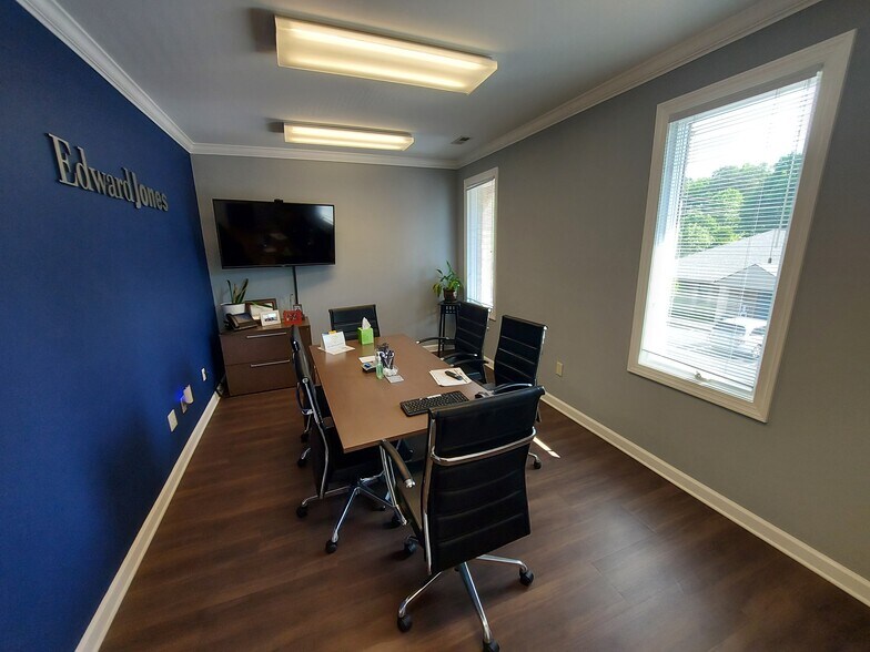 More Photos Of 511 Keisler Dr, Cary Office For Lease