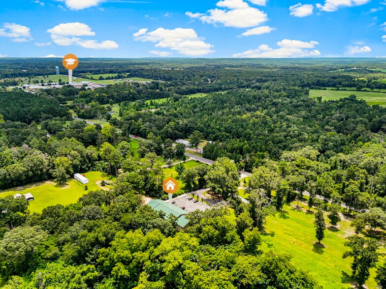 More Photos Of 872 Deer Wood Ln, Chipley Apartments For Sale