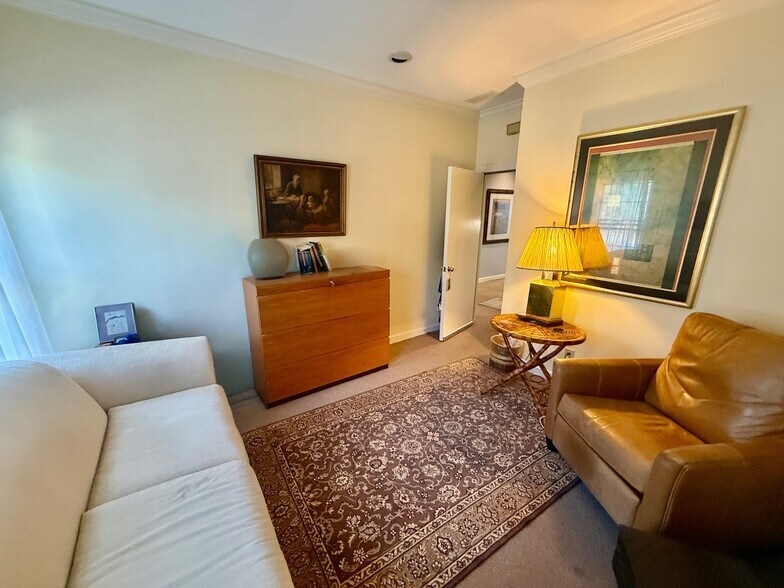 More Photos Of 25 Lenox Pt NE, Atlanta Office For Sale