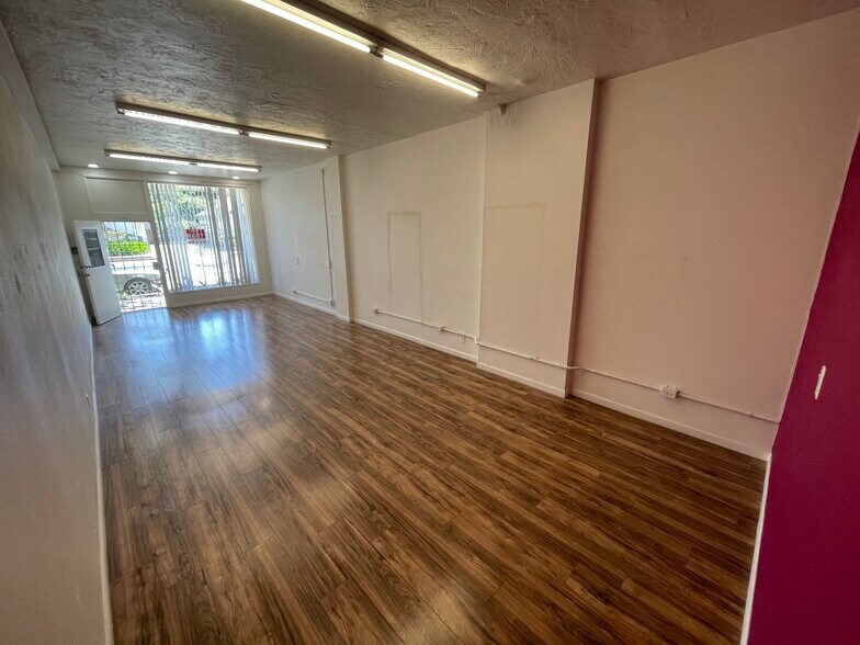 Primary Photo Of 423-425 Bancroft Ave, San Leandro Freestanding For Lease