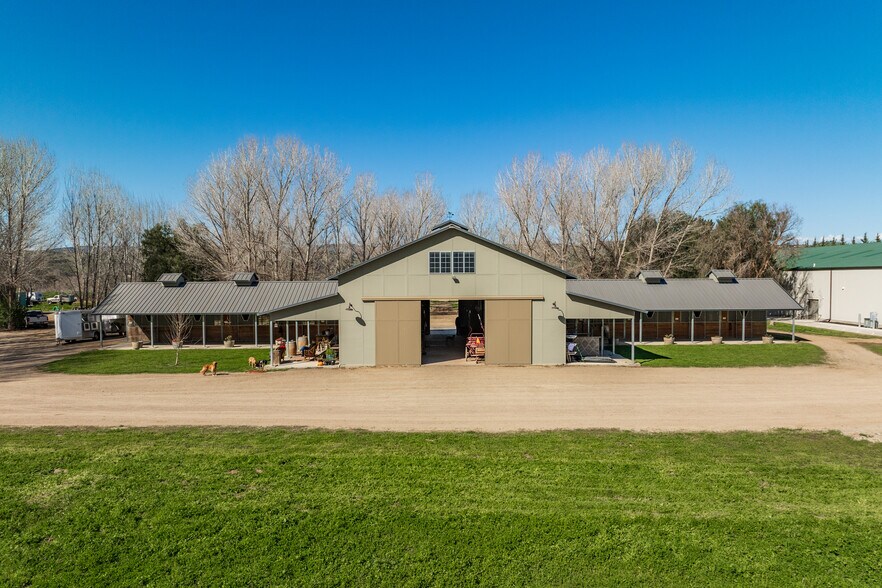 More Photos Of 8699 Santa Rosa r, Buellton Land For Sale