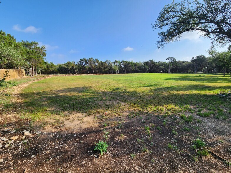 More Photos Of 102 County Road 180, Leander Loft Creative Space For Sale