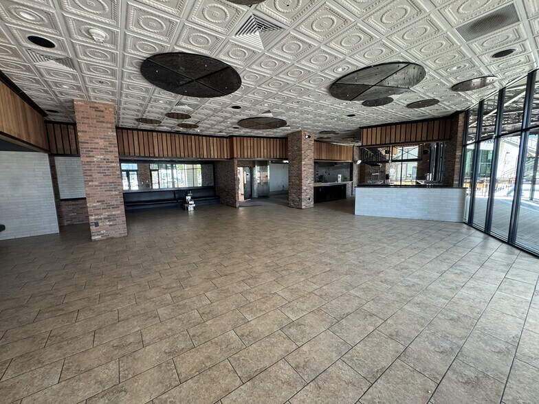 More Photos Of 4440 Highway 121, Lewisville Apartments For Lease