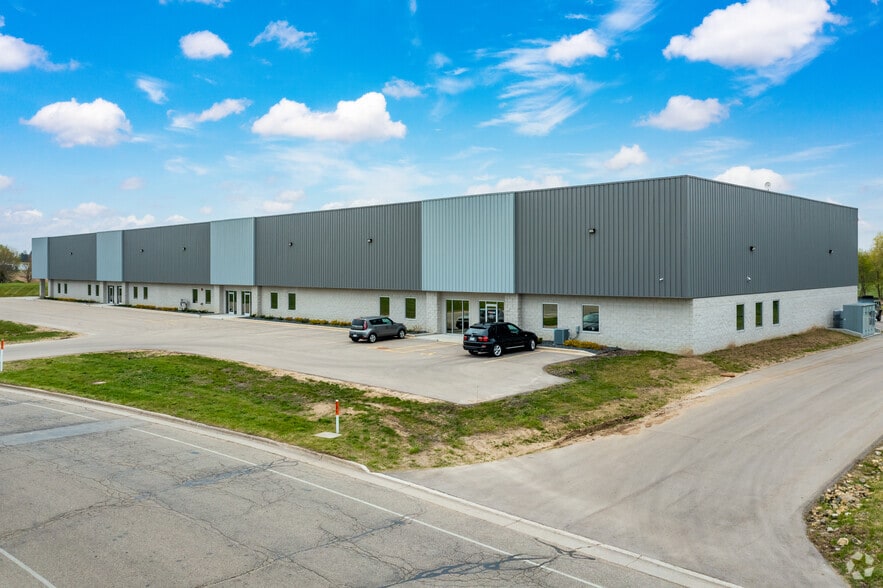 More Photos Of 1151 Universal Blvd, Whitewater Manufacturing For Lease