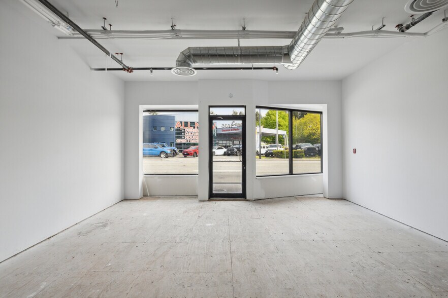 More Photos Of 1635 Marine Dr, North Vancouver Multifamily For Sale