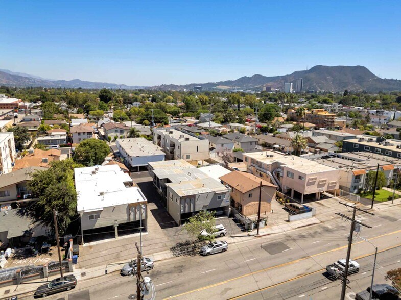 More Photos Of 5326 Cahuenga Blvd, North Hollywood Apartments For Sale