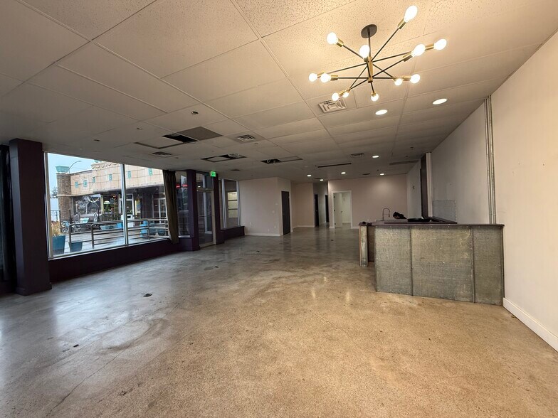 More Photos Of 920 Garland Ave, Spokane General Retail For Lease