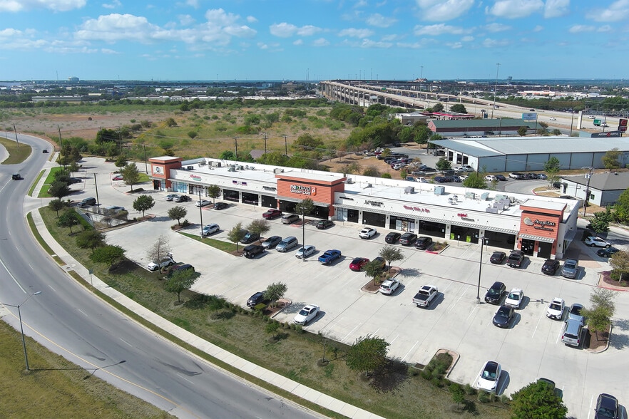 More Photos Of 3200 Greenlawn Blvd, Round Rock General Retail For Lease