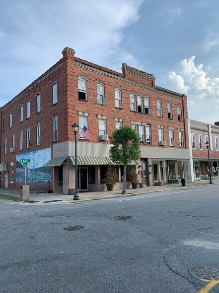 Primary Photo Of 102 W Water St, Plymouth Multifamily For Sale