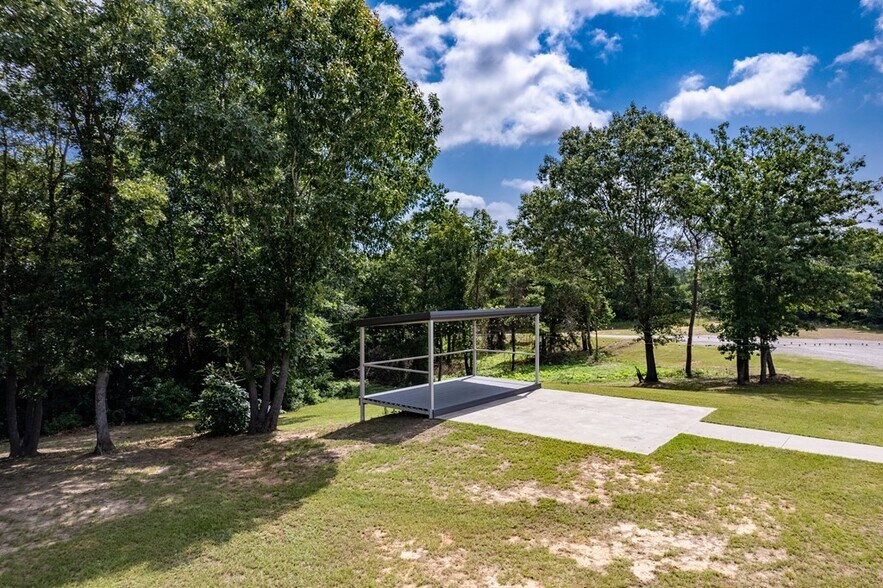 More Photos Of 5015 State Highway 155, Palestine Lodge Meeting Hall For Sale