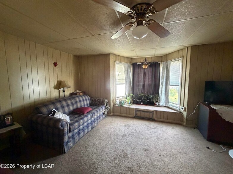 More Photos Of 71 N Kennedy St, Mcadoo Office For Sale