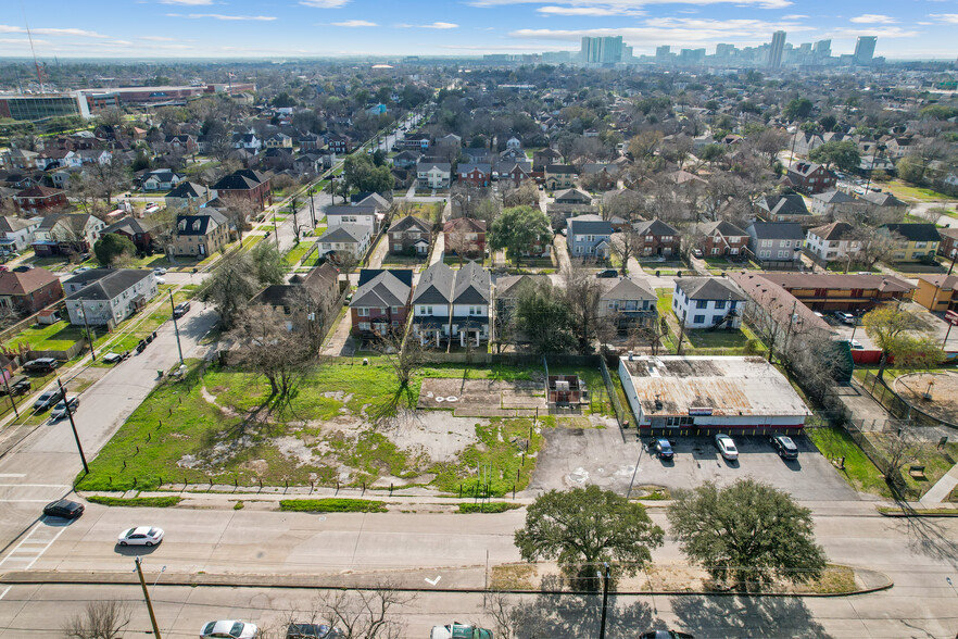 Primary Photo Of 2700 Alabama St, Houston Land For Sale