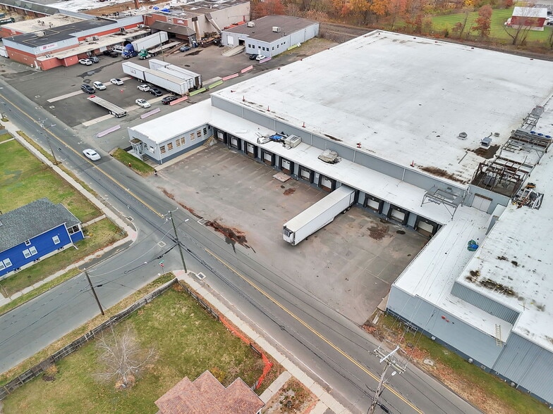 More Photos Of 241 Park Ave, East Hartford Manufacturing For Sale