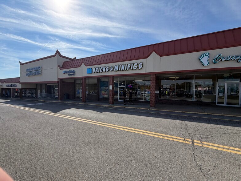 More Photos Of 120-180 Point Plz, Butler Unknown For Lease