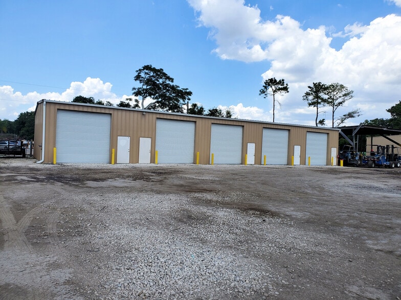 Primary Photo Of 532 N Bluford Ave, Ocoee Warehouse For Lease