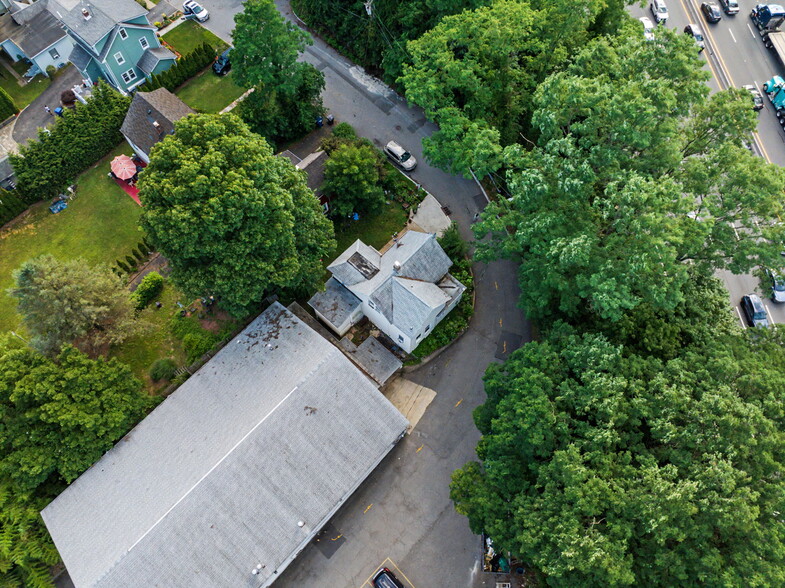 More Photos Of 23 Malcolm St, Morristown Industrial For Sale