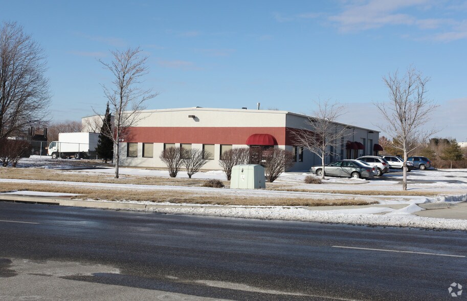 More Photos Of 1170 W 151st St, Olathe Light Manufacturing For Lease