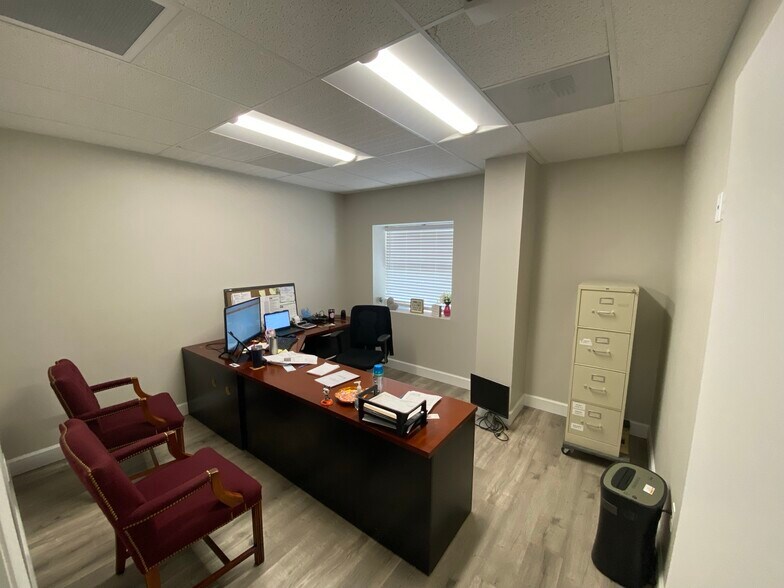 More Photos Of 430 Andalusia Ave, Ormond Beach Warehouse For Sale