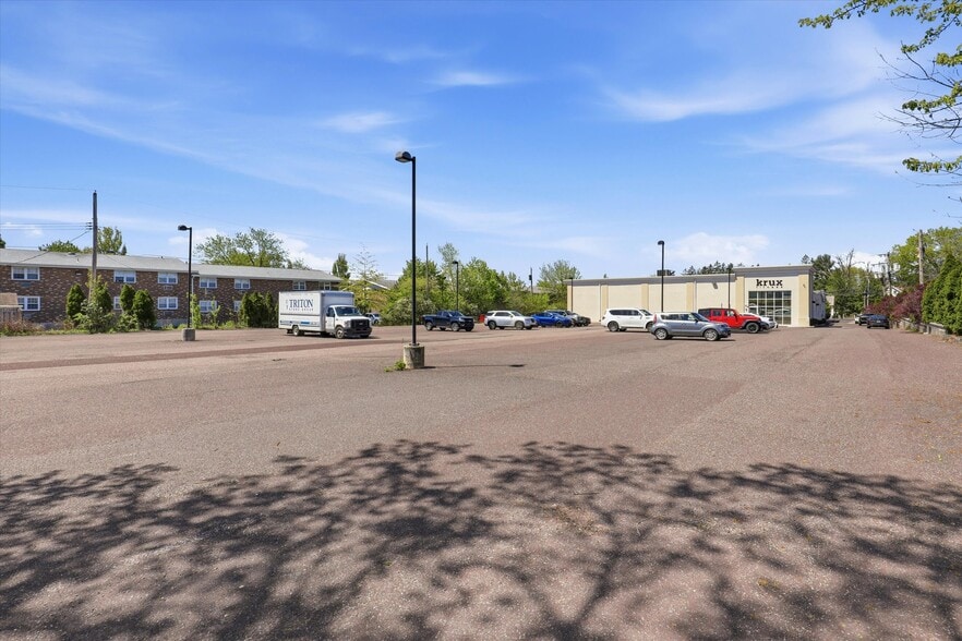 More Photos Of 611 S Broad St, Lansdale Health Club For Sale