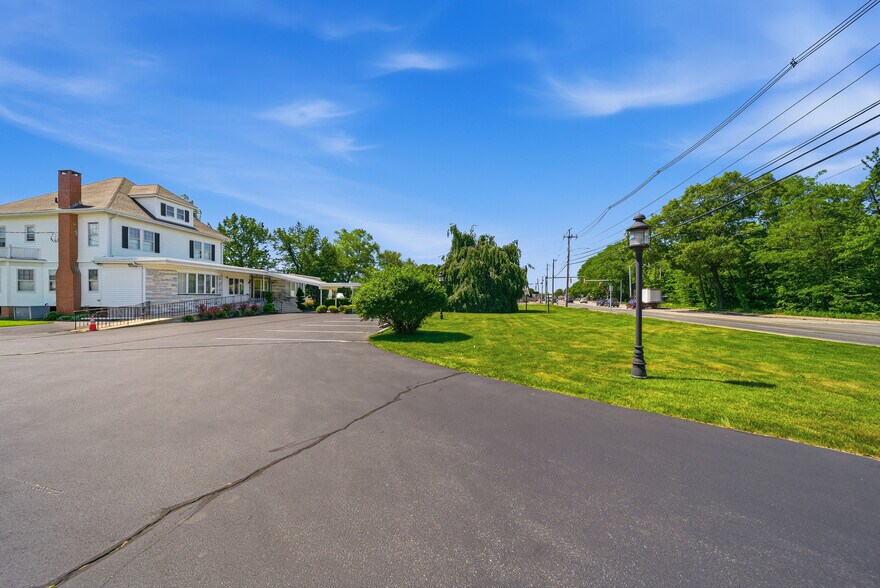More Photos Of 982 Warwick Ave, Warwick Land For Sale