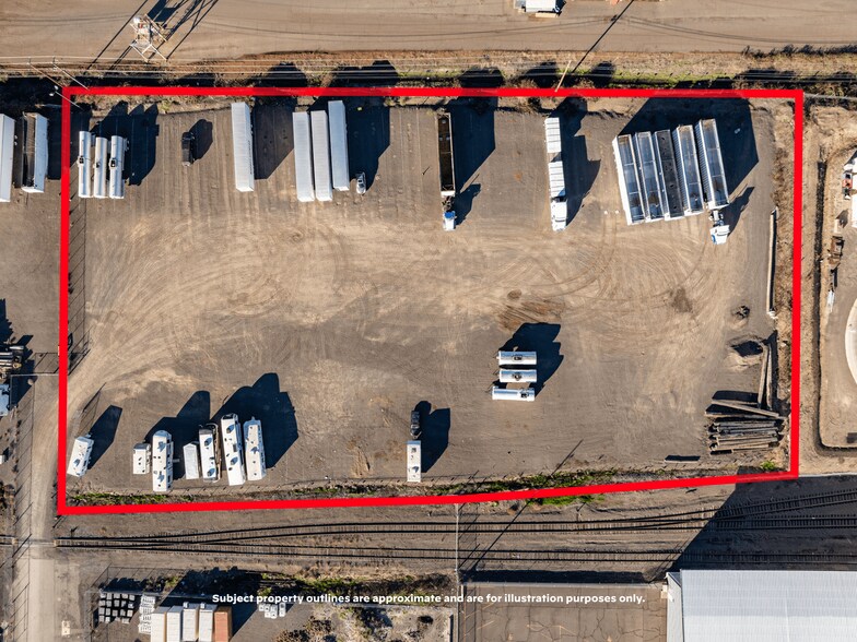 More Photos Of 1405 Antelope Rd, White City Warehouse For Sale