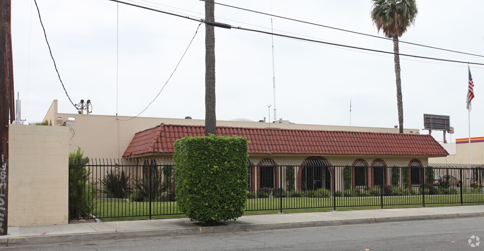 More Photos Of 2350 Central Ave, Duarte Manufacturing For Sale