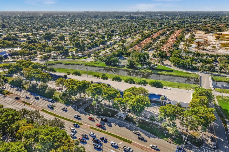 More Photos Of 7204-7292 W Oakland Park Blvd, Lauderhill Unknown For Lease