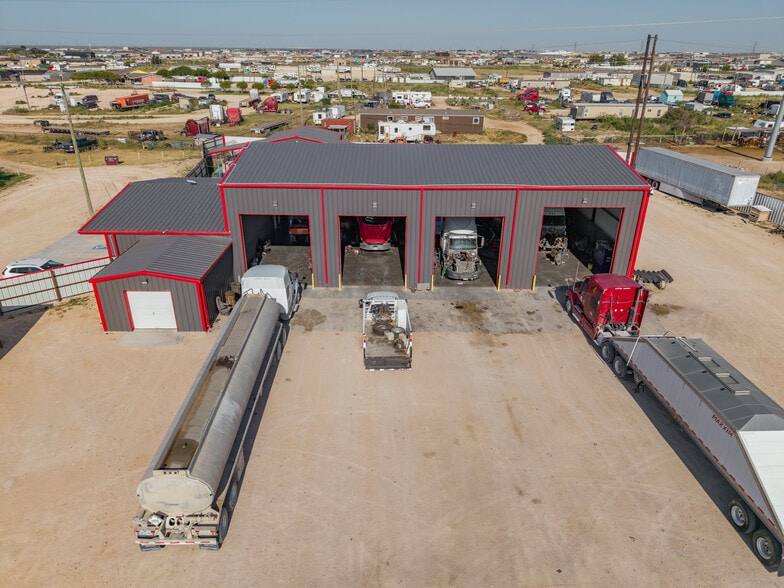 More Photos Of 411 Wein, Odessa Industrial For Sale