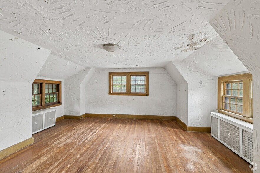 More Photos Of 99 Vose Ave, South Orange Office For Sale