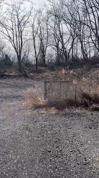 More Photos Of 832 Trexlertown Rd, Breinigsville Warehouse For Sale