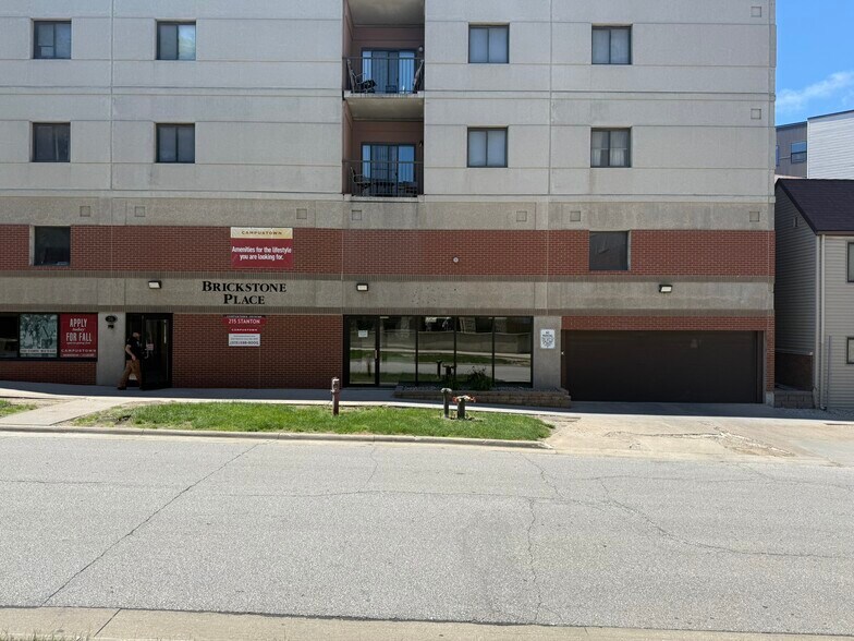 Primary Photo Of 215 Stanton Ave, Ames Apartments For Lease