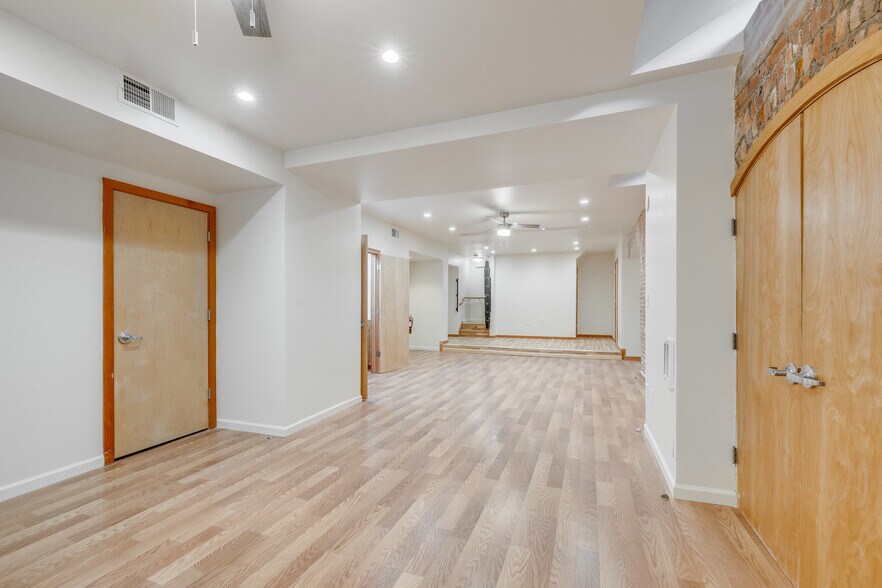 More Photos Of 883 Sacramento St, San Francisco Apartments For Sale