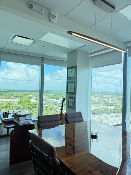 More Photos Of 8950 SW 74th Ct, Miami Medical For Lease