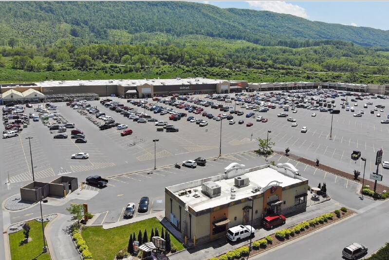 More Photos Of 3951 College Ave, Bluefield Fast Food For Sale