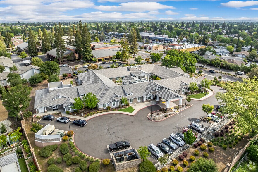 More Photos Of 6825 Sunrise Blvd, Citrus Heights Skilled Nursing Facility For Sale