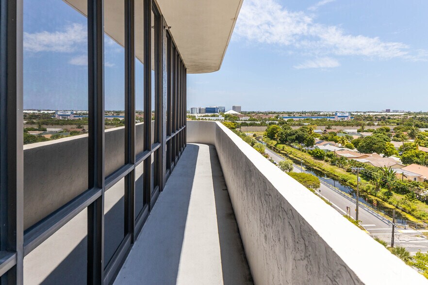 More Photos Of 2090 Palm Beach Lakes Blvd, West Palm Beach Unknown For Lease