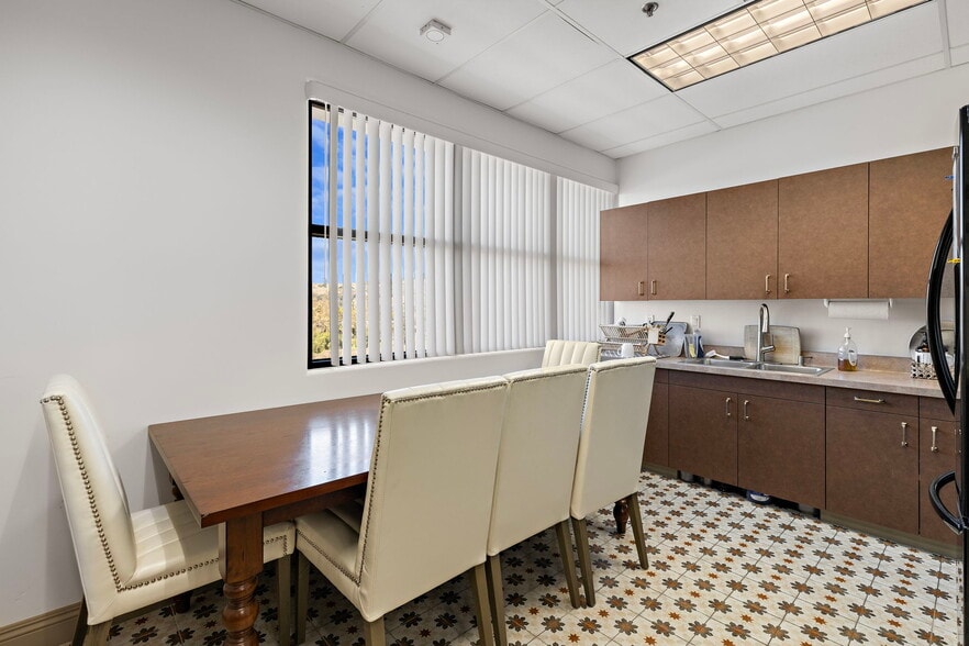 More Photos Of 31601 Avenida Los Cerritos Rd, San Juan Capistrano Office For Sale