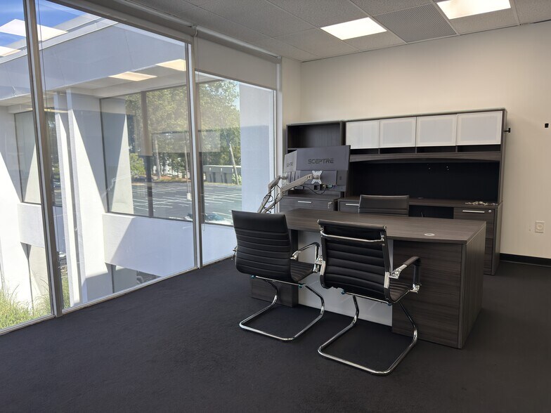 More Photos Of 2951 Flowers Rd S, Atlanta Office For Lease