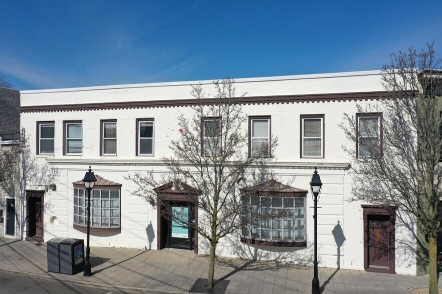 More Photos Of 228 E Main St, Port Jefferson Bank For Sale