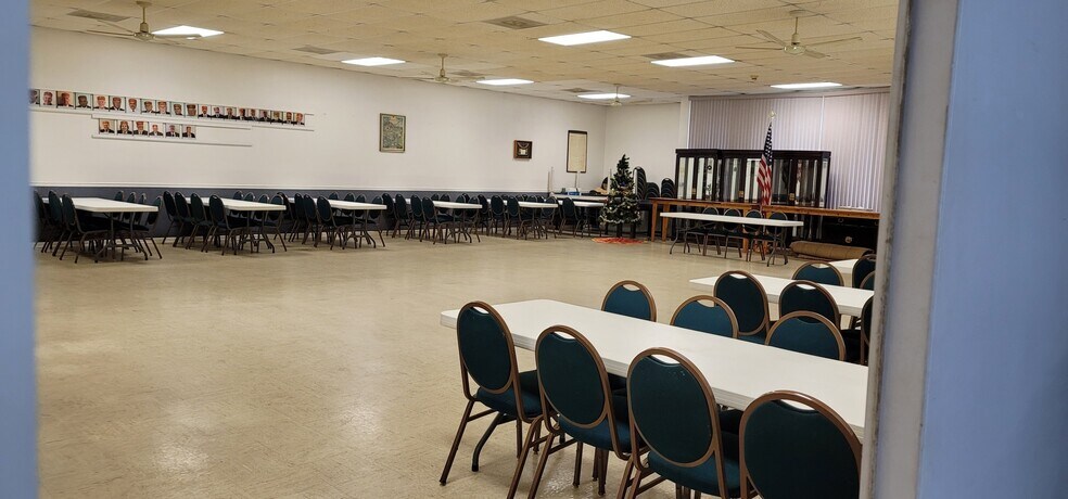 More Photos Of 3632 NE 7th St, Ocala Lodge Meeting Hall For Sale