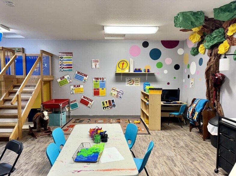 More Photos Of 413 Main St, Kamiah Daycare Center For Sale