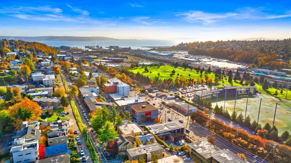 More Photos Of 2656 15th Ave, Seattle Self Storage For Sale